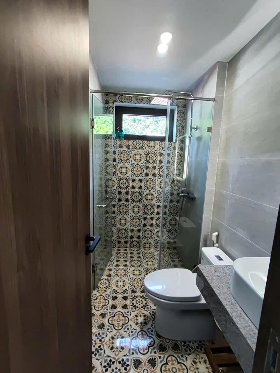 The Coral Homestay & Pub Tân Hiệ Zewnętrze zdjęcie